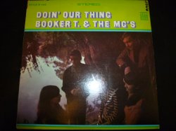 画像1: BOOKER T. & THE M.G.'S/DOIN' OUR THING