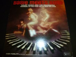 画像1: COUNT BASIE & HIS ORCHESTRA/BASIE MEETS BOND