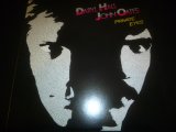 DARYL HALL & JOHN OATES/PRIVATE EYES