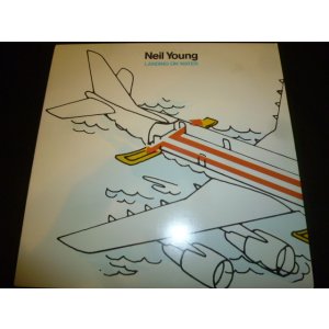 画像: NEIL YOUNG/LANDING ON WATER