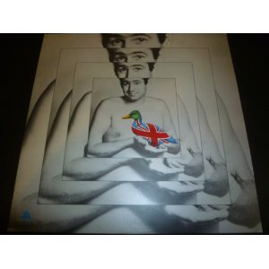 画像: NEIL INNES/TAKING OFF