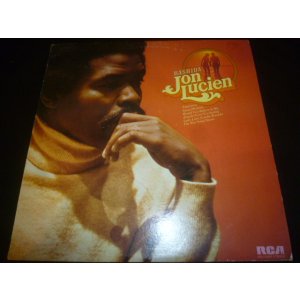 画像: JON LUCIEN/RASHIDA