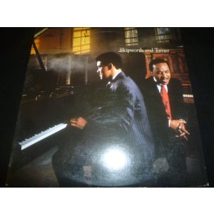画像: SKIPWORTH & TURNER/SAME