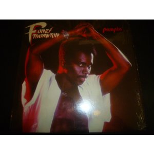 画像: FONZI  THORNTON/PUMPIN'