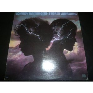 画像: JOHNNY HAMMOND/STORM WARNING