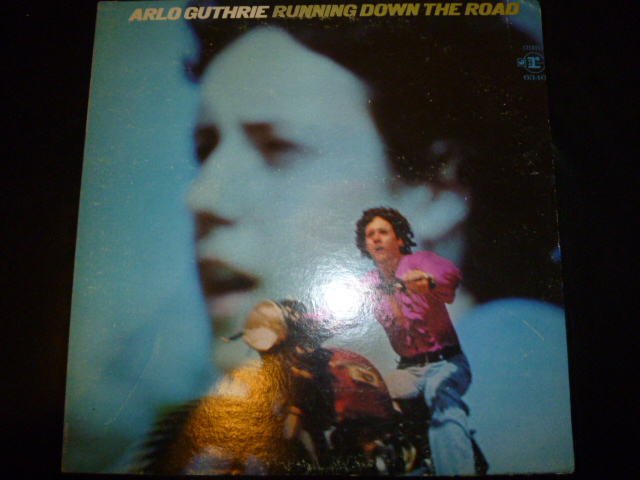 画像1: ARLO GUTHRIE/RUNNING DOWN THE ROAD