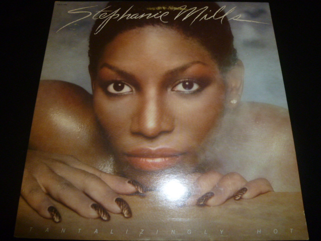 画像1: STEPHANIE MILLS/TANTALIZINGLY HOT !