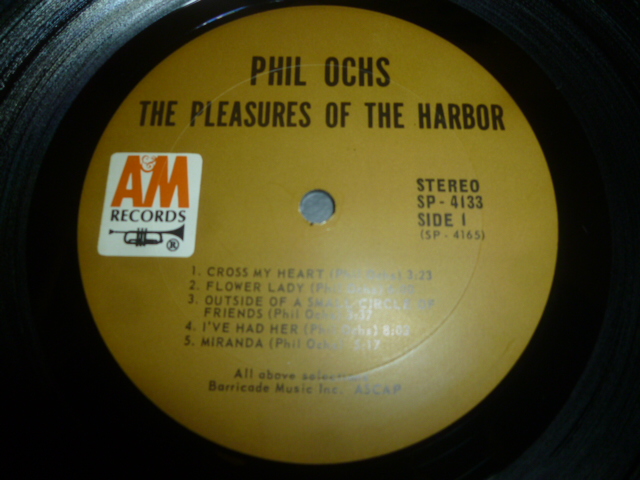 画像: PHIL OCHS/THE PLEASURES OF THE HARBOR
