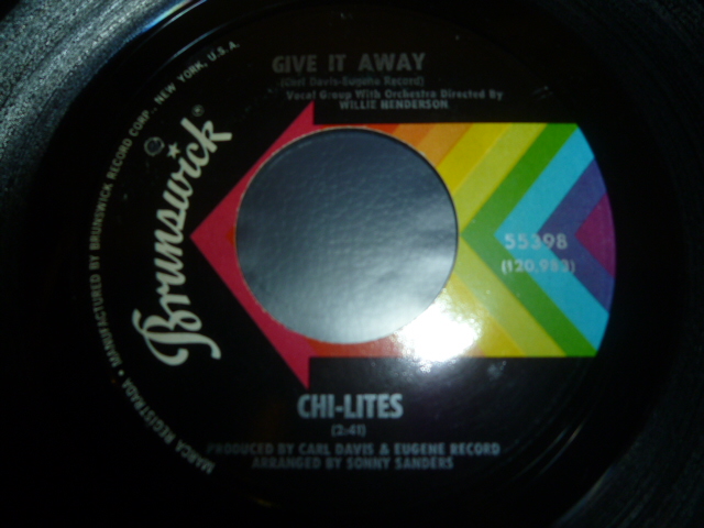 画像1: CHI-LITES/GIVE IT AWAY