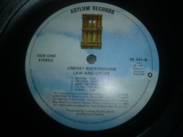 画像: LINDSEY BUCKINGHAM/LAW AND ORDER