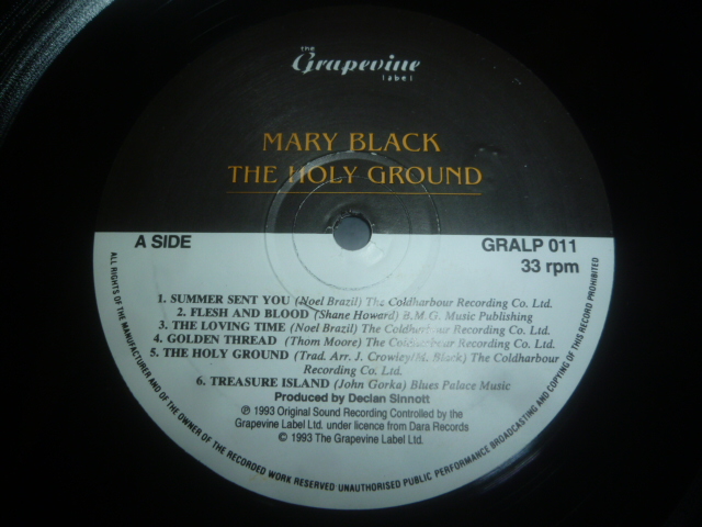 画像: MARY BLACK/THE HOLY GROUND