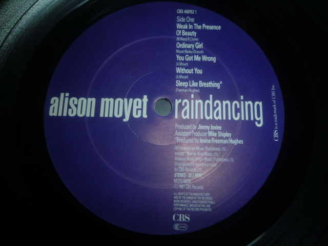 画像: ALYSON MOYET/RAINDANCING
