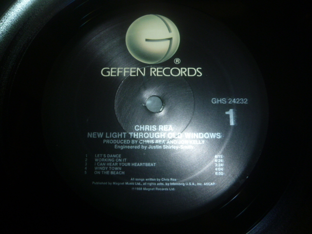 画像: CHRIS REA/NEW LIGHT THROUGH OLD WINDOWS