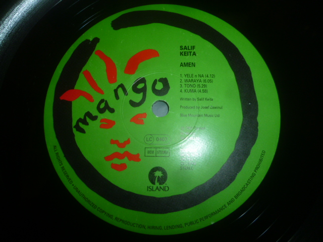 画像: SALIF KEITA/AMEN