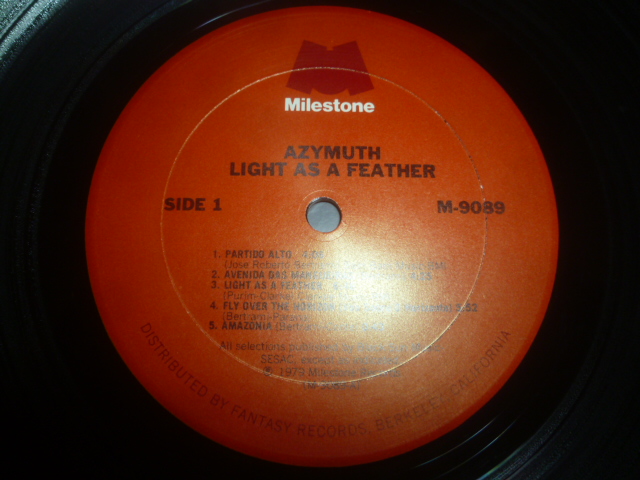 画像: AZYMUTH/LIGHT AS FEATHER