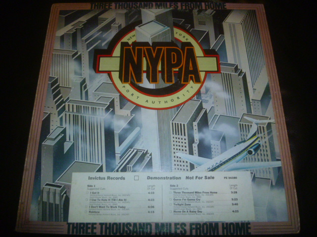画像1: NEW YORK PORT AUTHORITY/THREE THOUSAND MILES FROM HOME