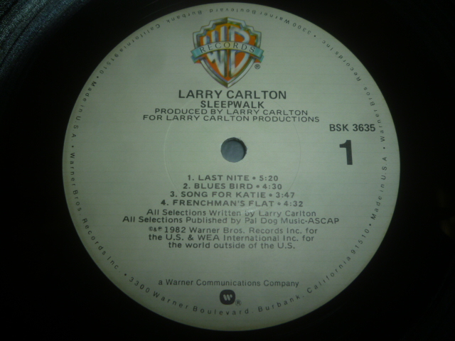 画像: LAARY CARLTON/SLEEPWALK