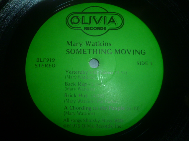 画像: MARY WATKINS/SOMETHING MOVING